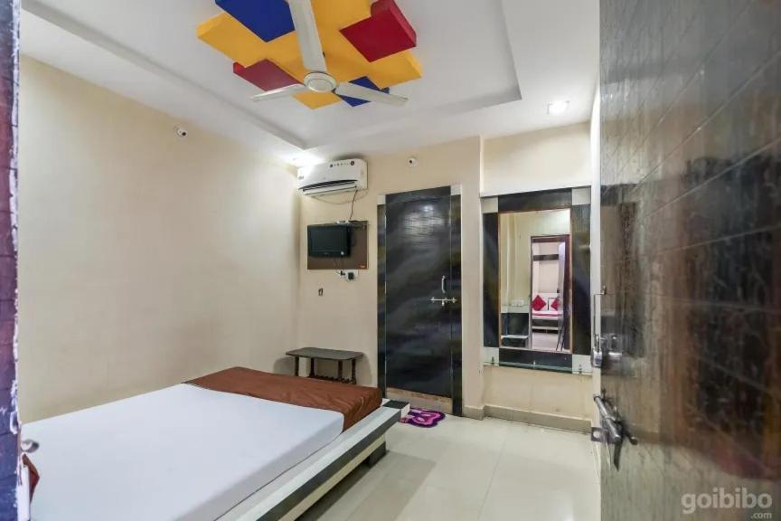 Hotel Rameshwaram Ujjain Exterior foto