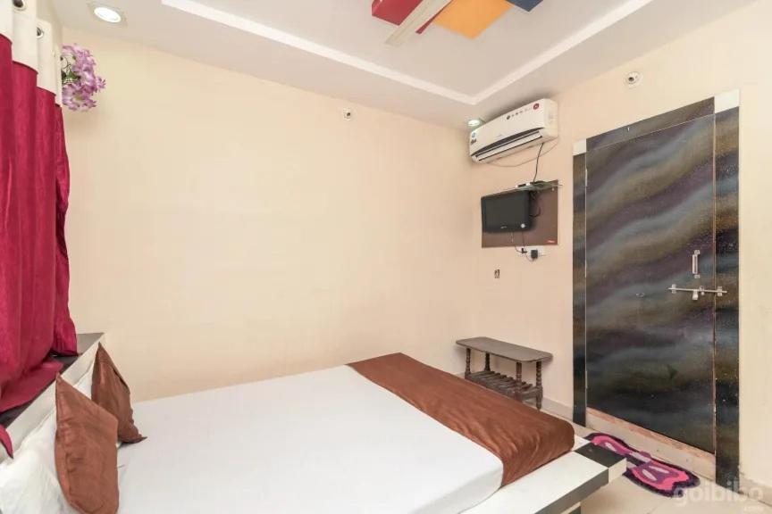 Hotel Rameshwaram Ujjain Exterior foto
